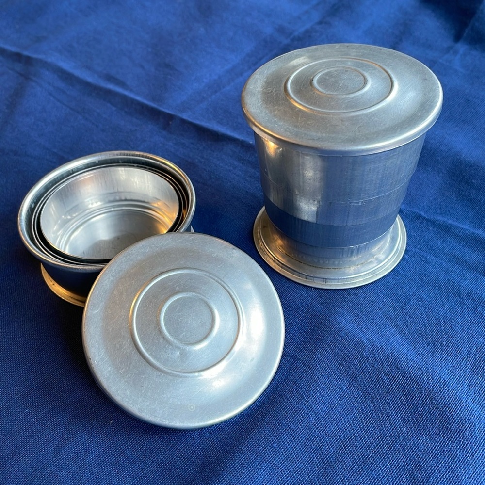 2 Collapsible Travel Drinking Cups with Lids